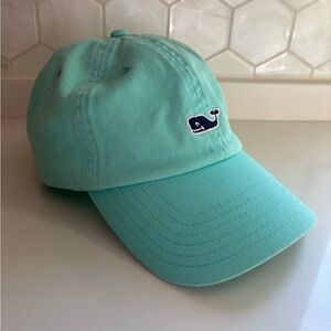 NWOT Vineyard Vines Woman’s Baseball Hat